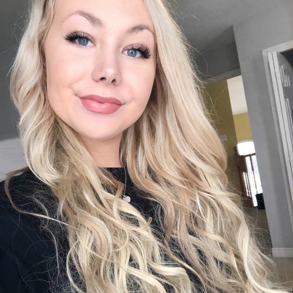 Meet the Posher Other - Meet your Posher, Chanel